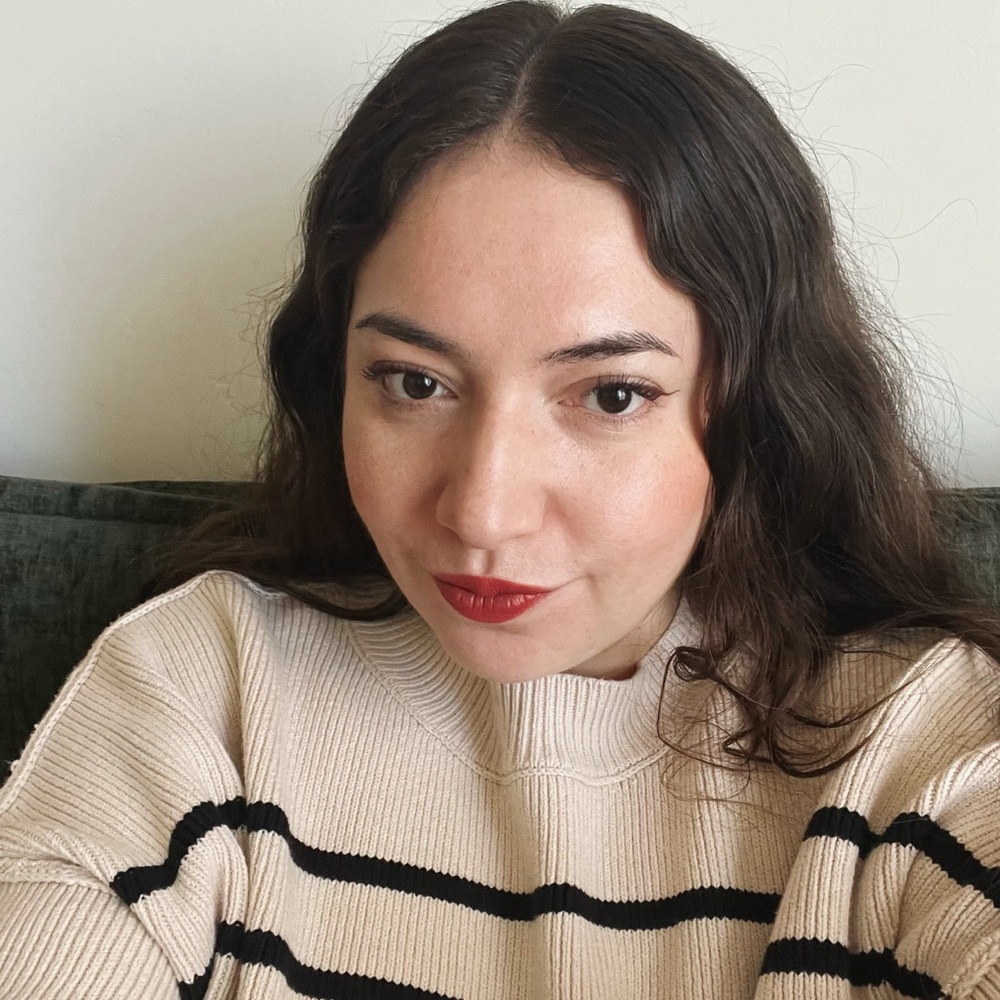 Meet your Posher, Lucia